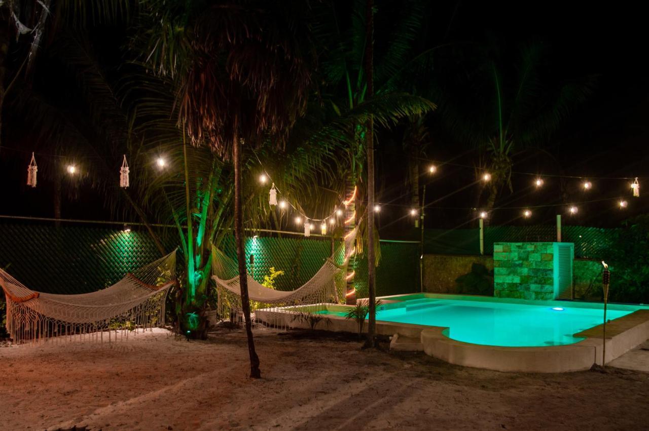 Xtambaa Cabins & Spa Only Adults El Cuyo Exterior foto