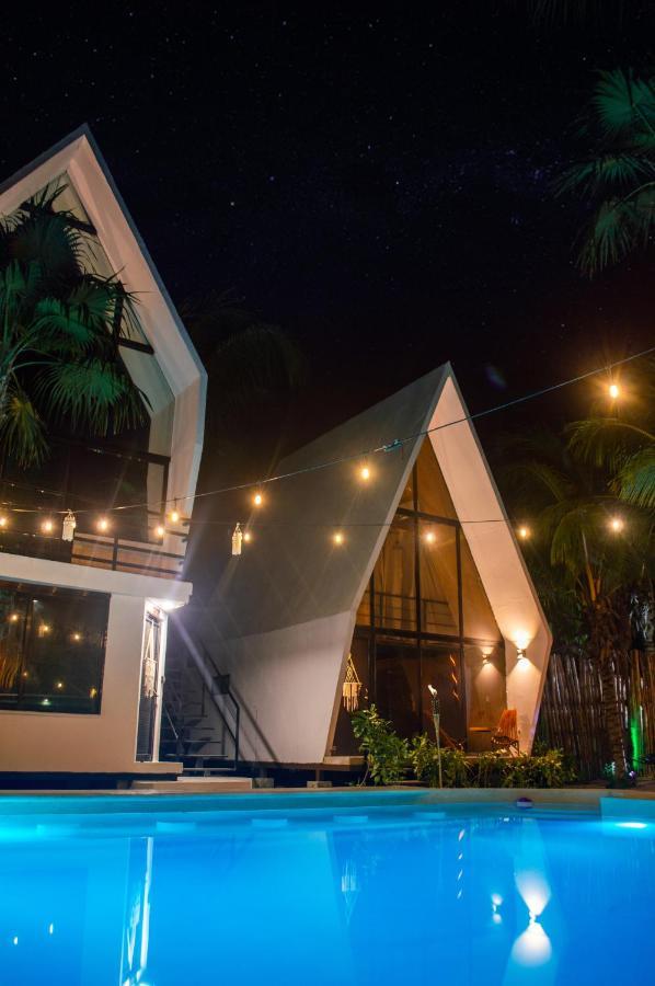 Xtambaa Cabins & Spa Only Adults El Cuyo Exterior foto